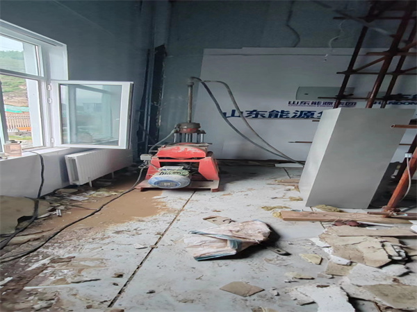 兰西地基基础下沉墙体裂缝加固注浆顶升施工